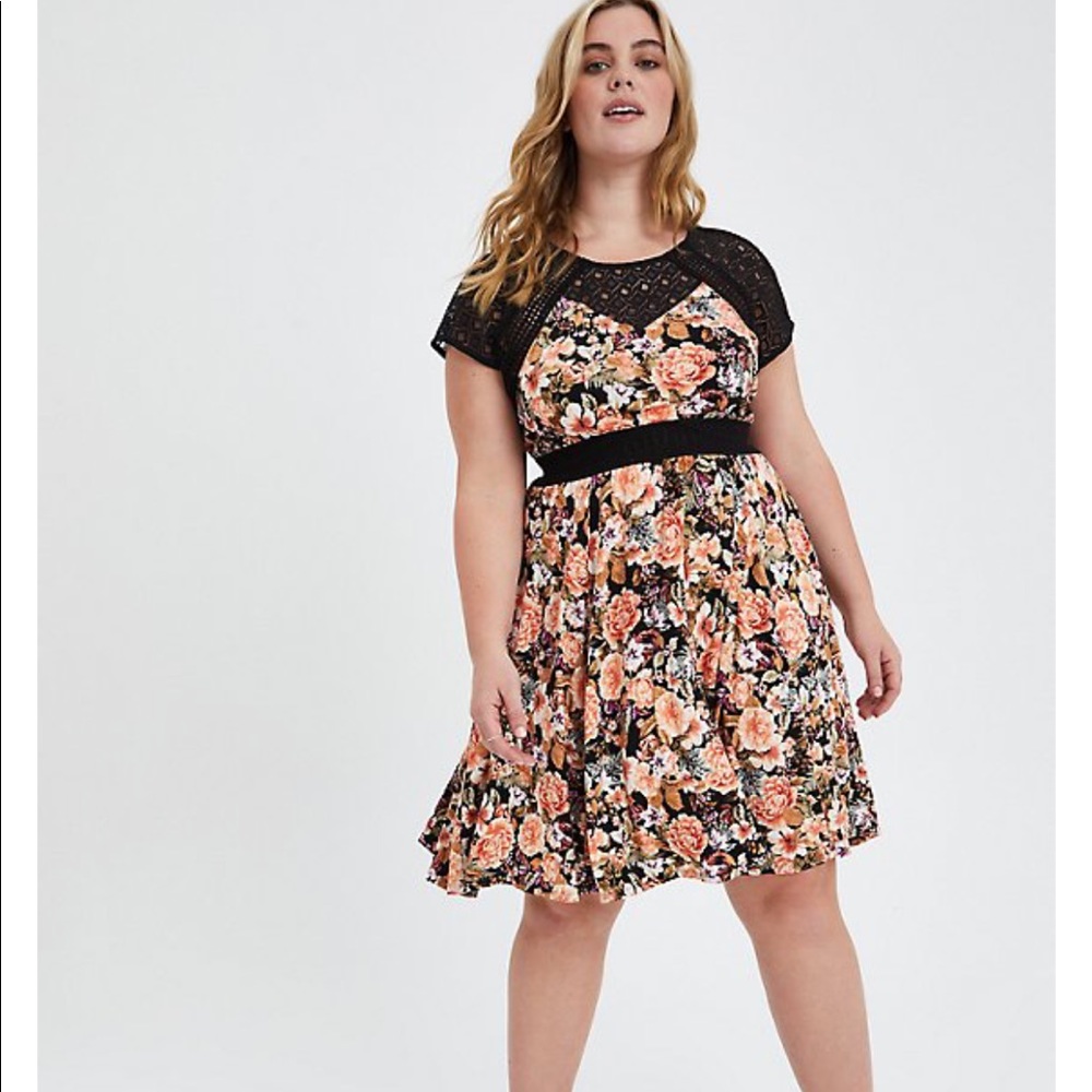 Torrid skater dress, super soft with lace inset NWT